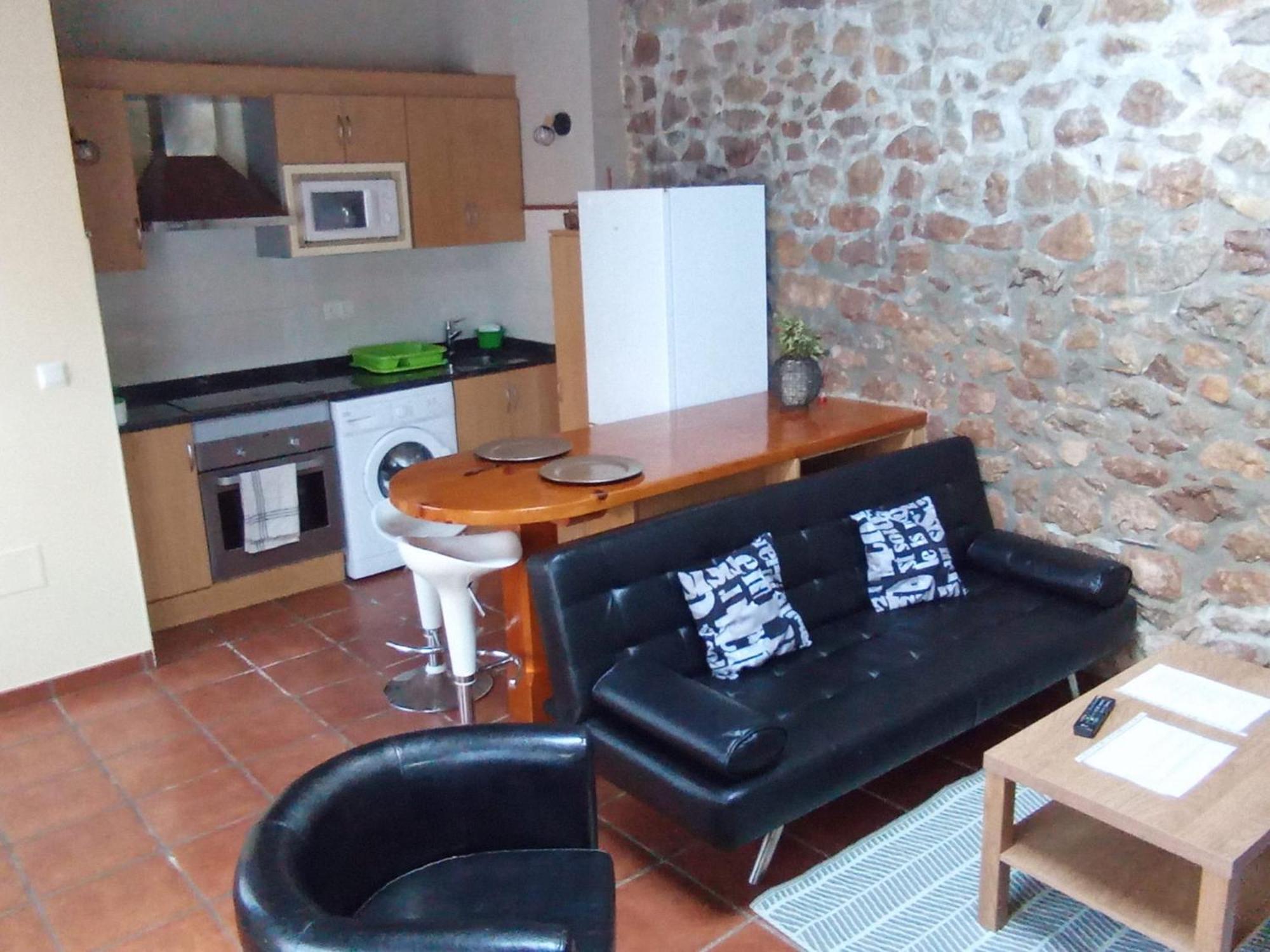 Apartamentos Las Cuadras De Estanos Muriedas Exterior photo